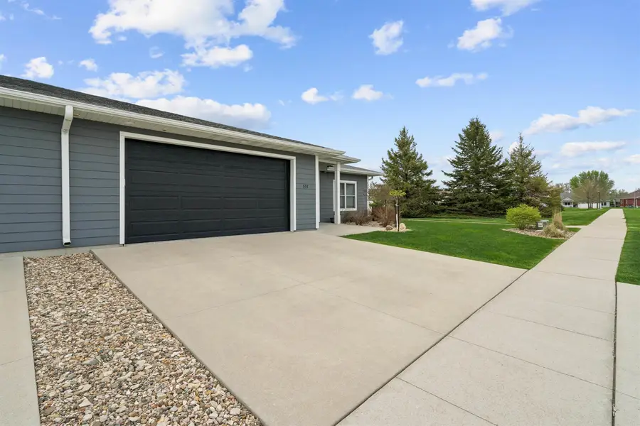 514 Autumn Lane, Cedar Falls, IA 50613 - #2