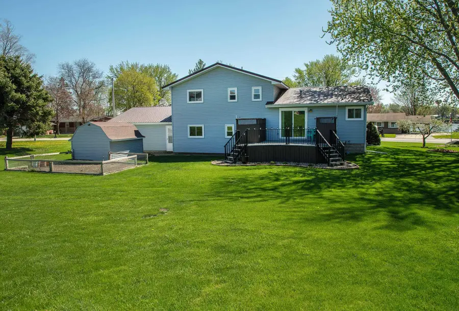172 Lakeshore Drive, Nashua, IA 50658 - #3