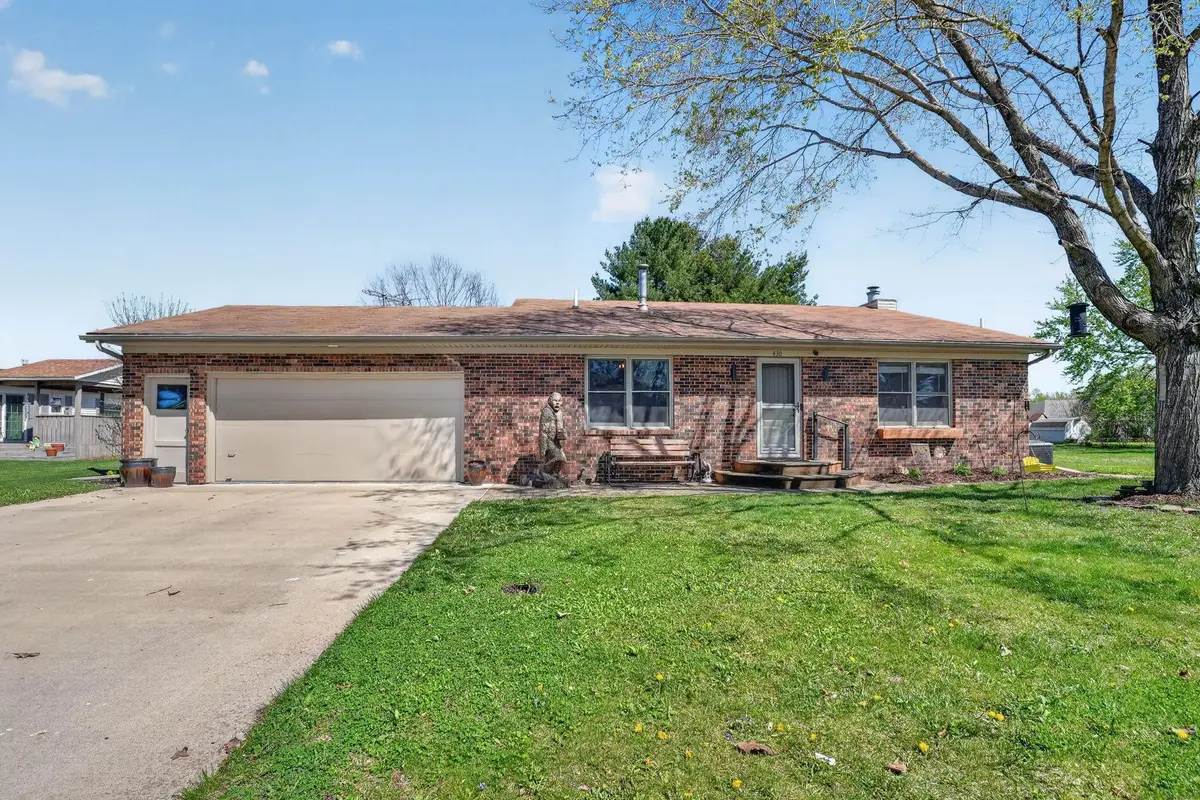 430 N Kelly Street, Shell Rock, IA 50670 - #1