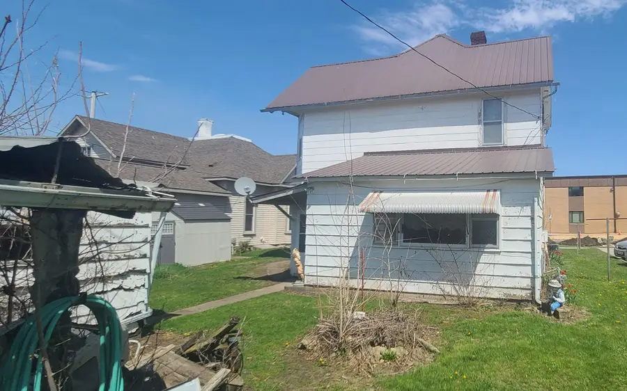 204 S River Park Drive, Guttenberg, IA 52052 - #2