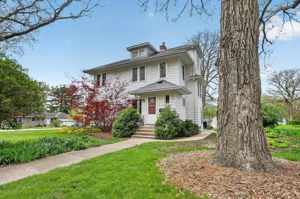 2117 Rownd Street, Cedar Falls, IA 50613