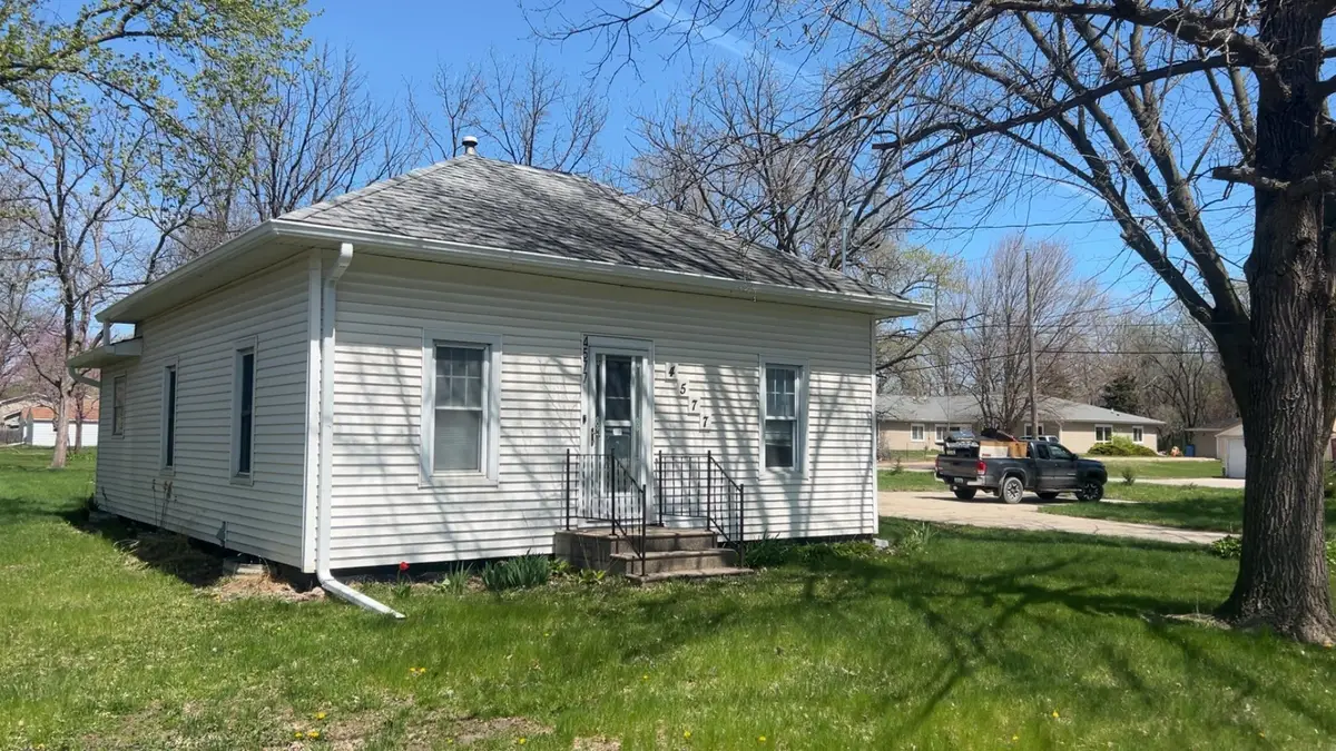 4577 Lafayette Road, Evansdale, IA 50707 - #1