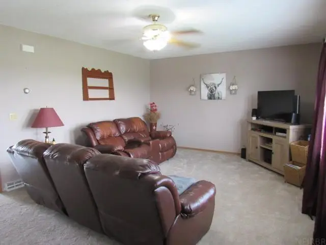 1608 Breca Ridge Drive, Anamosa, IA 52205 - #2
