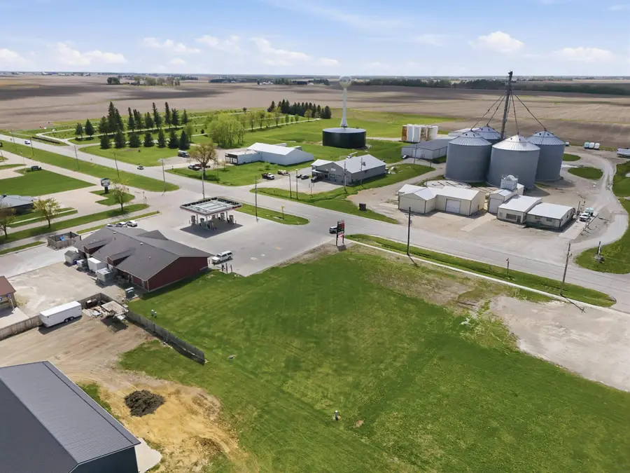 S Canfield Road, Dunkerton, IA 50626 - #2