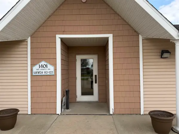 1401 SW 3rd Street #116, Waverly, IA 50677