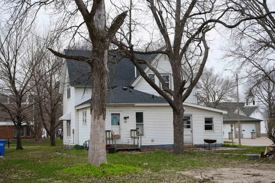 220 W. Traer St., Greene, IA 50636 - #3