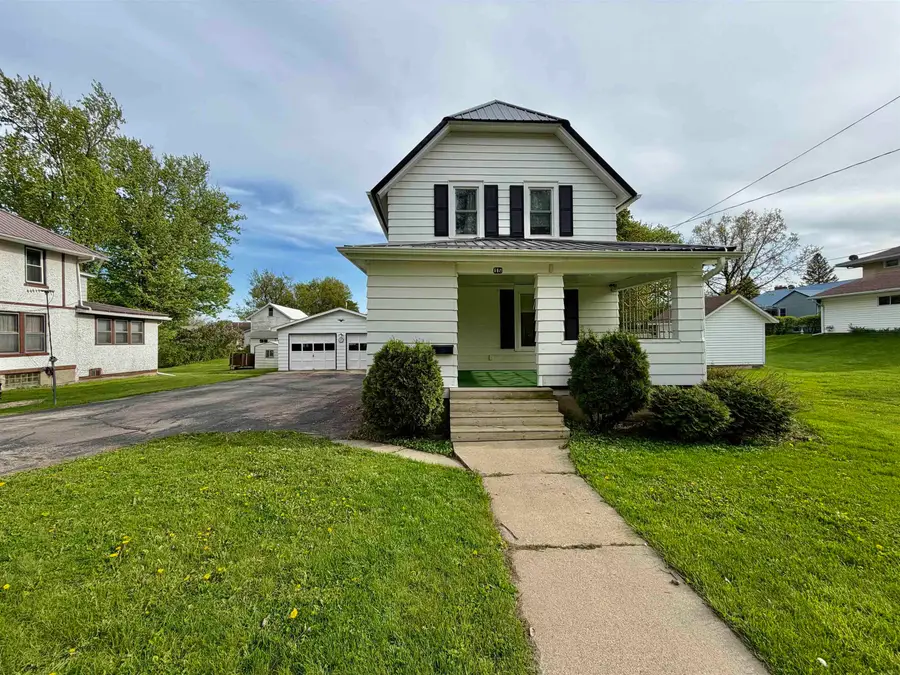 15 NE 5th Avenue, Waukon, IA 52172 - #2
