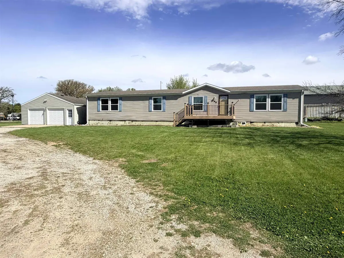599 Rock Grove Dr, Nora Springs, IA 50458 - #1