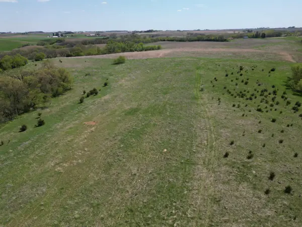 xxx 185th Street, Decorah, IA 52101