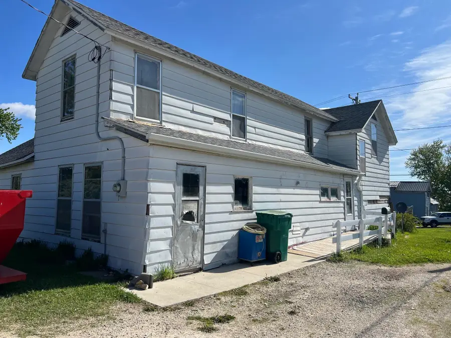 534 S Vine Street, West Union, IA 52175 - #2
