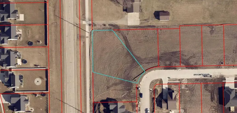 4017 Broomfield Drive, Cedar Falls, IA 50613 - #3