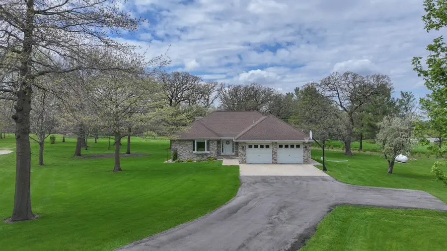 32427 Newell Avenue, Parkersburg, IA 50665 - #3