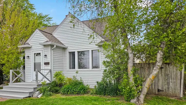 1632 East Street, Cedar Falls, IA 50613