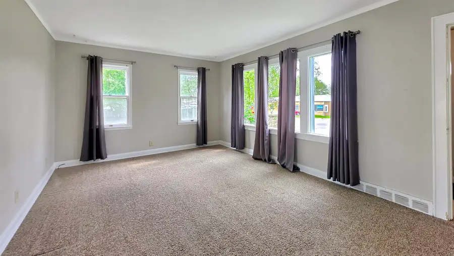 1632 East Street, Cedar Falls, IA 50613 - #3