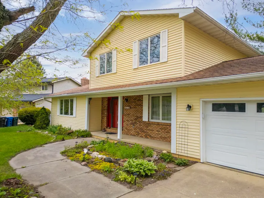 910 Juanita Avenue, Cedar Falls, IA 50613 - #3