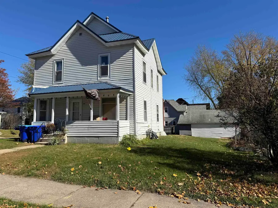 319 NW 2nd Avenue, Oelwein, IA 50662 - #2