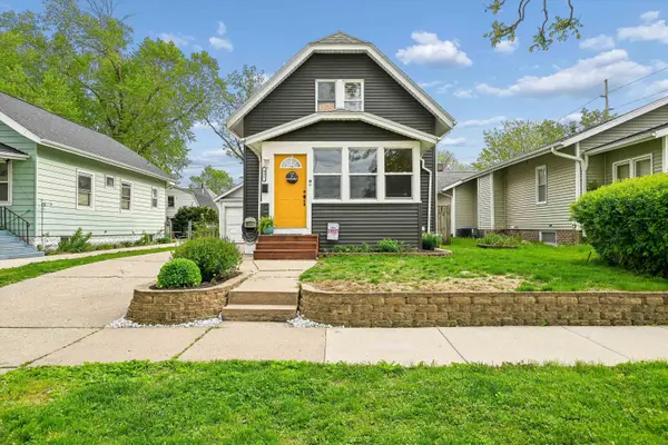921 NW H Avenue, Cedar Rapids, IA 52405