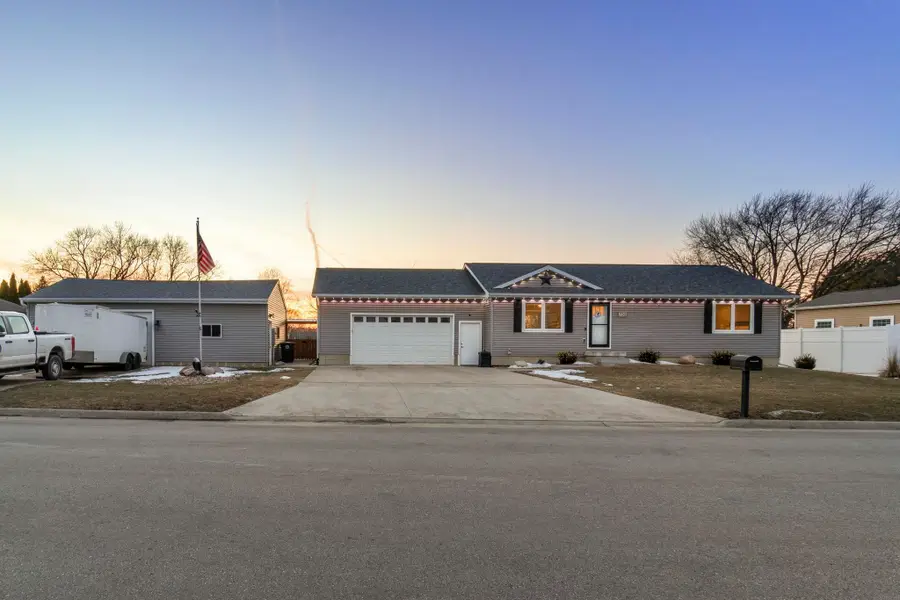 730 Progress Avenue, Waterloo, IA 50701 - #2