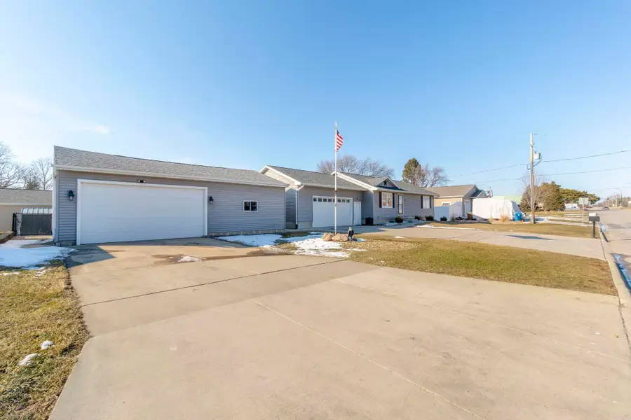 730 Progress Avenue, Waterloo, IA 50701 - #3