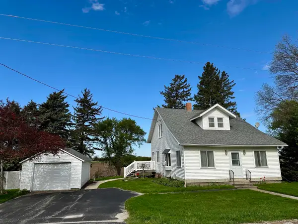 3357 Locust Road, Decorah, IA 52101