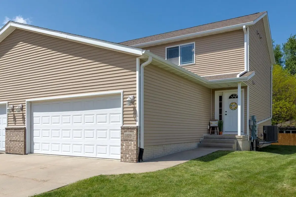 1029 Lois Lane, Waterloo, IA 50702 - #1