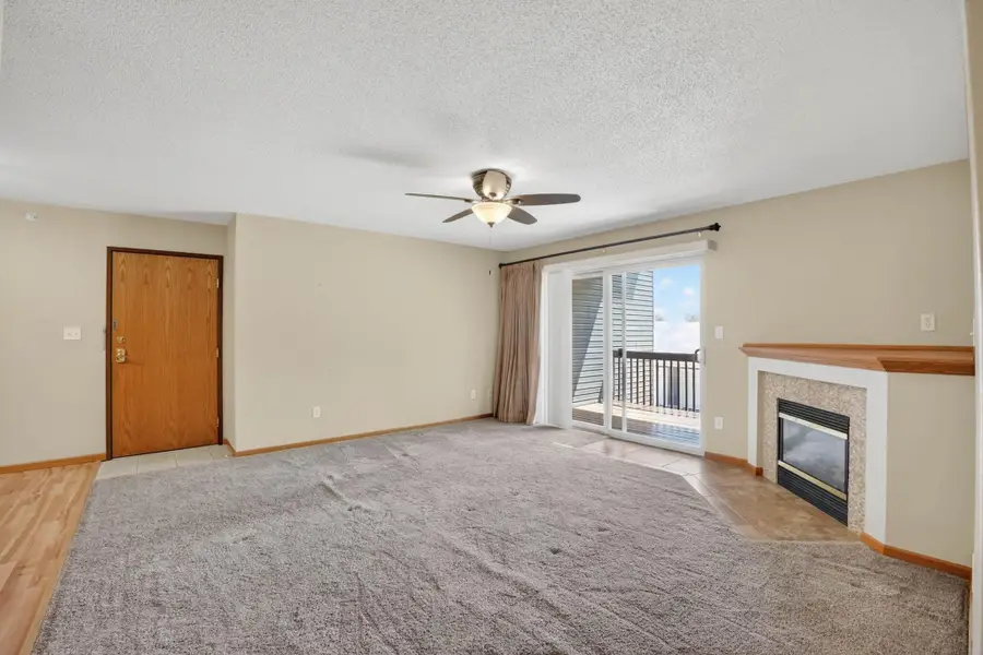4710 Chadwick Road #5, Cedar Falls, IA 50613 - #3