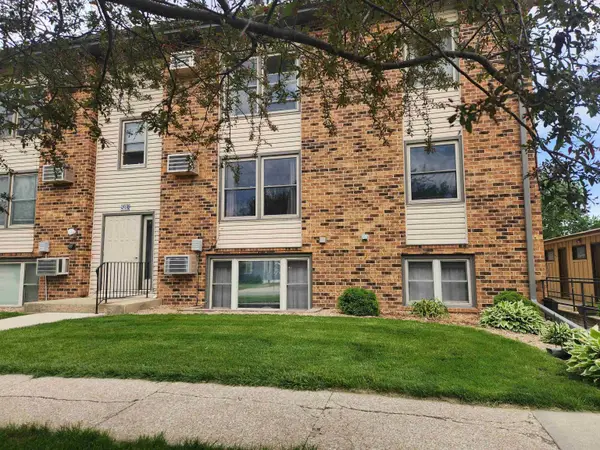 508 Commercial Street #B, LaPorte City, IA 50651