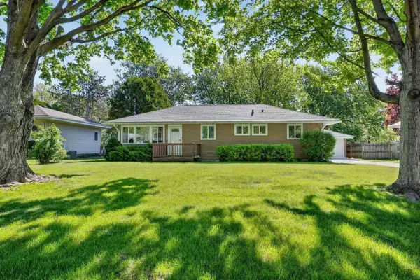 4310 Clearview Drive, Cedar Falls, IA 50613