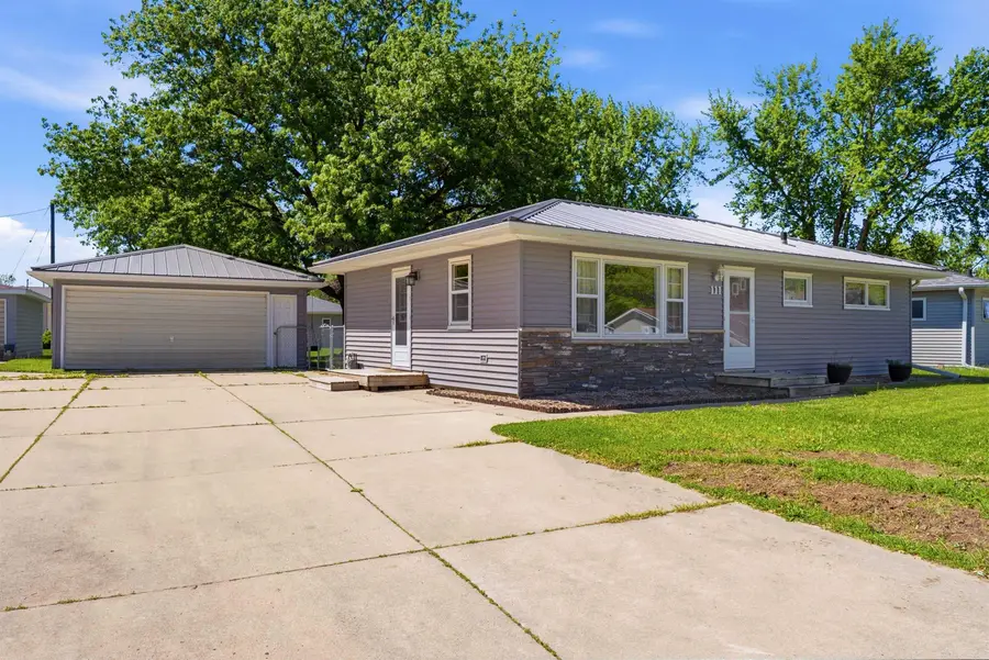 111 Desoto Avenue, Waterloo, IA 50701 - #2