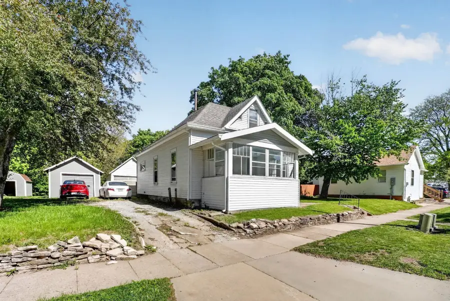 1408 State Street, Cedar Falls, IA 50613 - #2