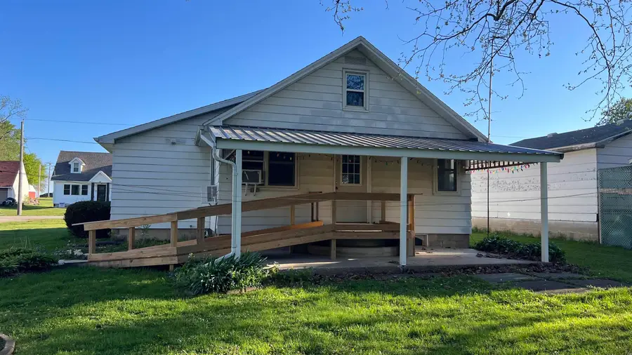 344 E Main Street, Hawkeye, IA 52147 - #3