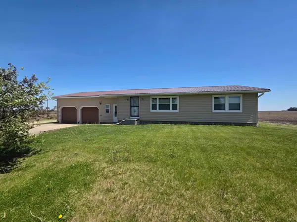 2258 110th Avenue, Masonville, IA 50654