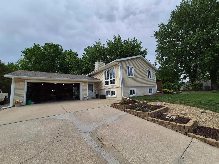 562 Jones Road, Evansdale, IA 50707 - #2