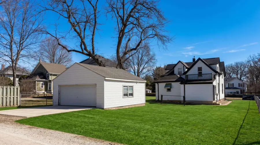1821 Clay Street, Cedar Falls, IA 50613 - #2