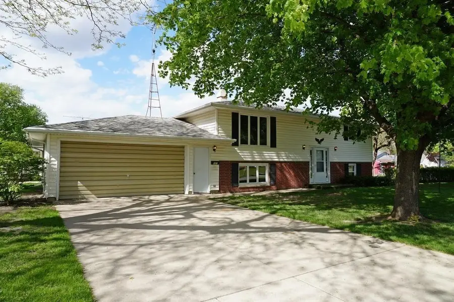 507 9th Street, Charles City, IA 50616 - #2