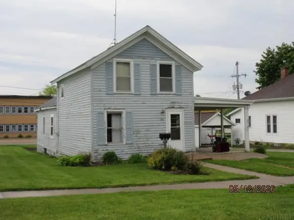 216 W Grand Street, Monticello, IA 52310