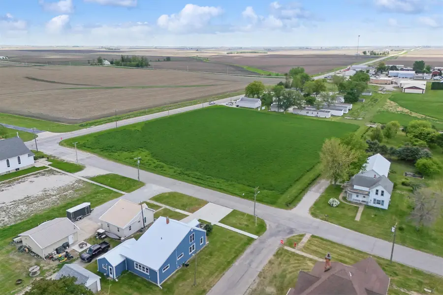401 Hwy 21, Dysart, IA 52224 - #3