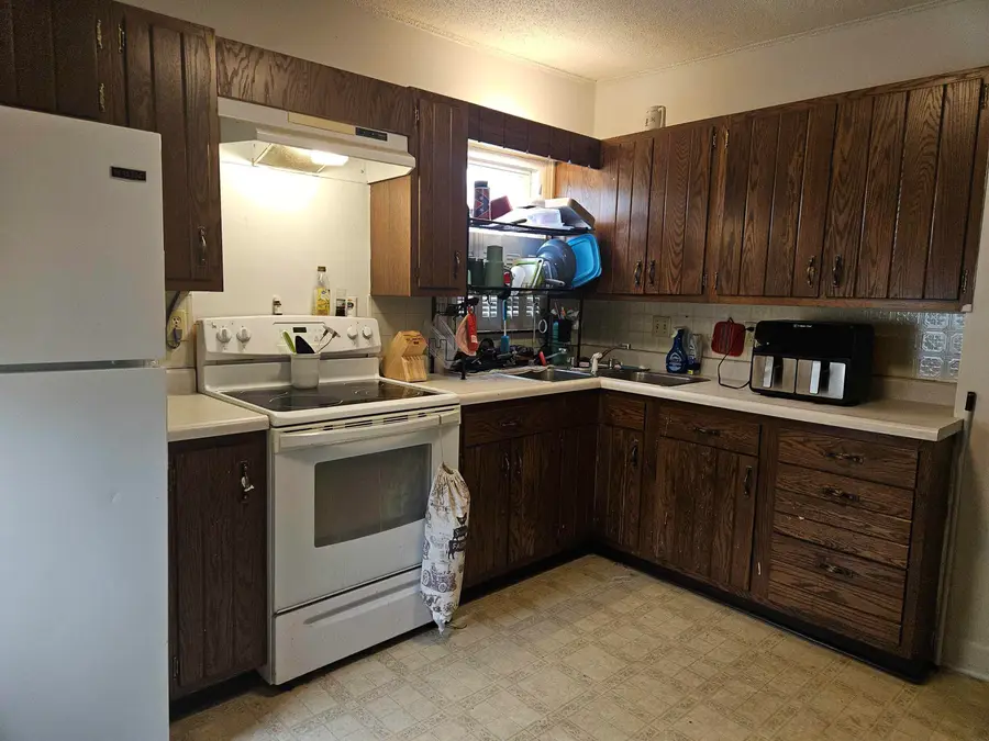 513 6th Avenue, Charles City, IA 50616 - #2