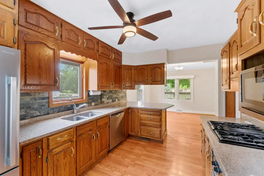 815 Fletcher Avenue, Waterloo, IA 50701 - #3