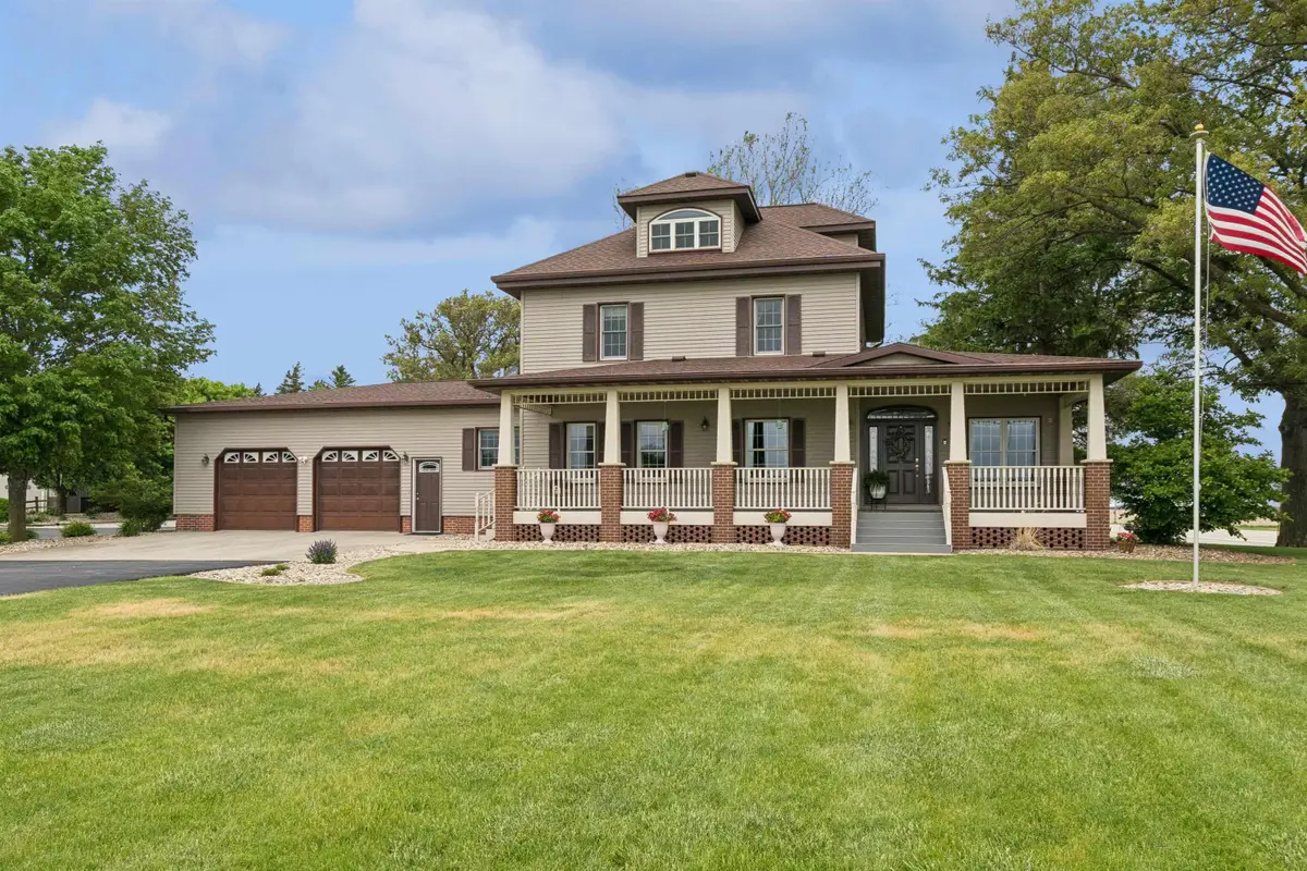 13112 S Hudson Road, Hudson, IA 50643 - #1