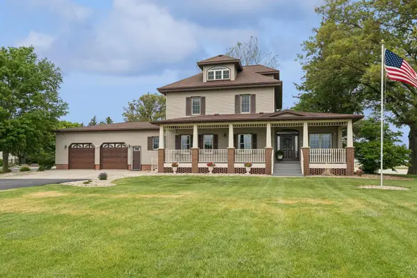 13112 S Hudson Road, Hudson, IA 50643