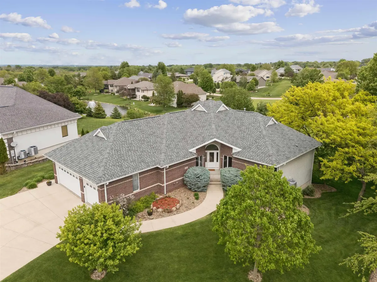 4011 Pheasant Drive, Cedar Falls, IA 50613 - #1
