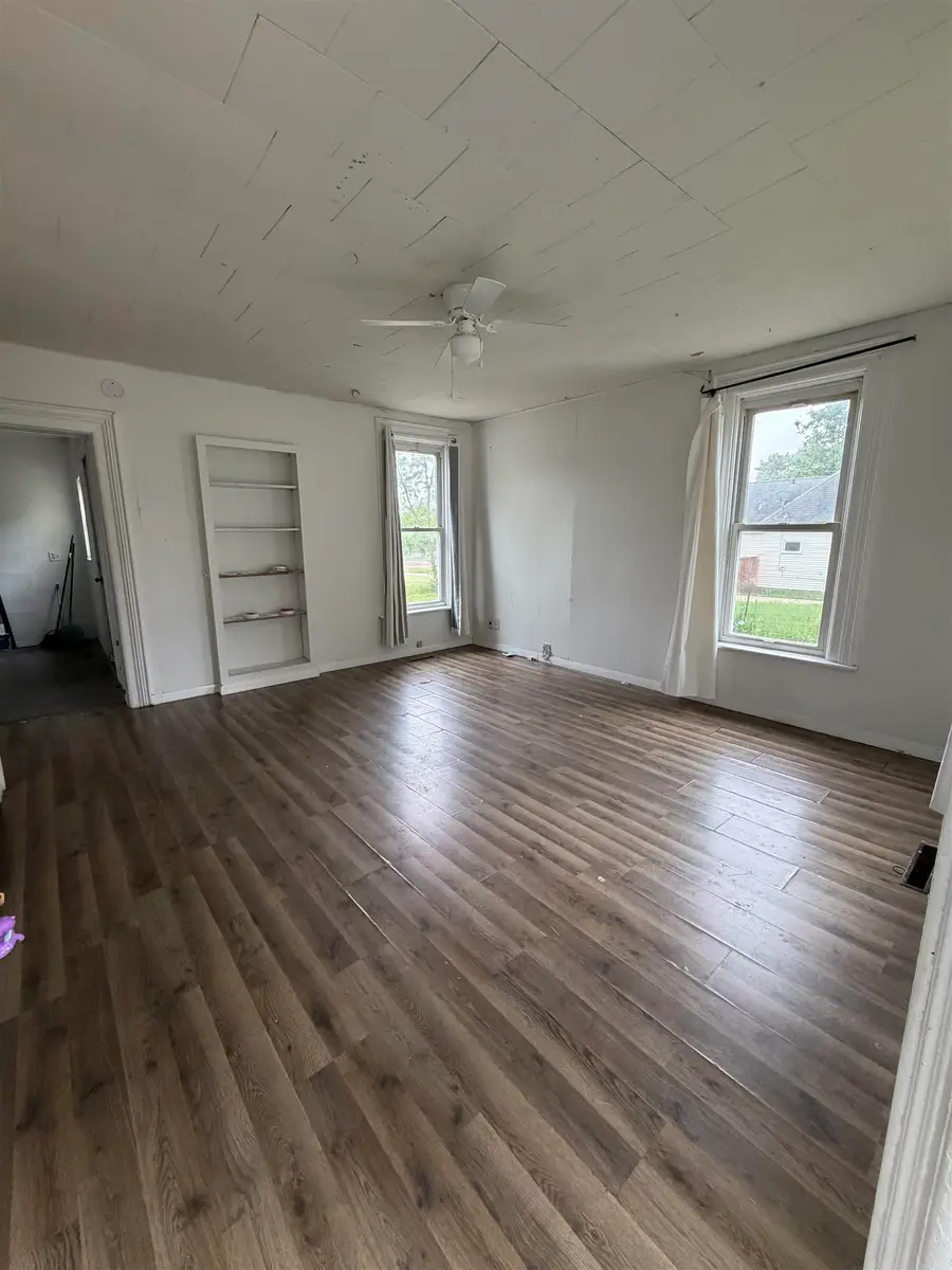 1307 10th Street, Eldora, IA 50627 - #2