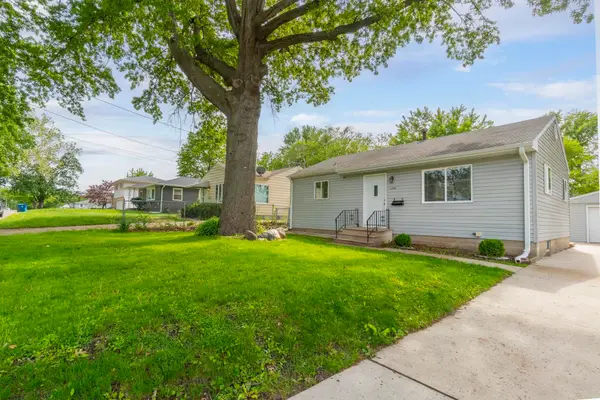 1228 Lyon Avenue, Waterloo, IA 50702