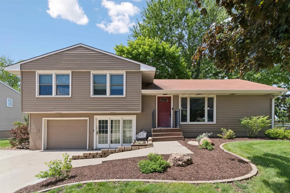 317 Charles Street, Conrad, IA 50621 - #1