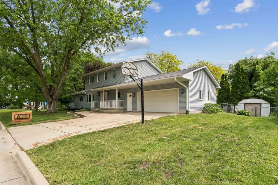 625 Baker Drive, Cedar Falls, IA 50613 - #2