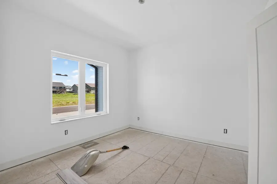 524 Sands Avenue, Janesville, IA 50647 - #3