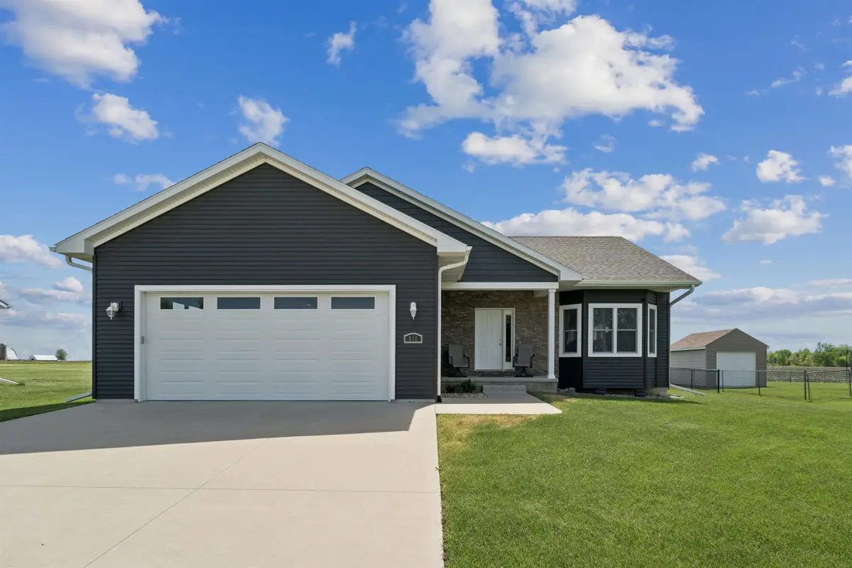 512 Cherry Street, Allison, IA 50602 - #1