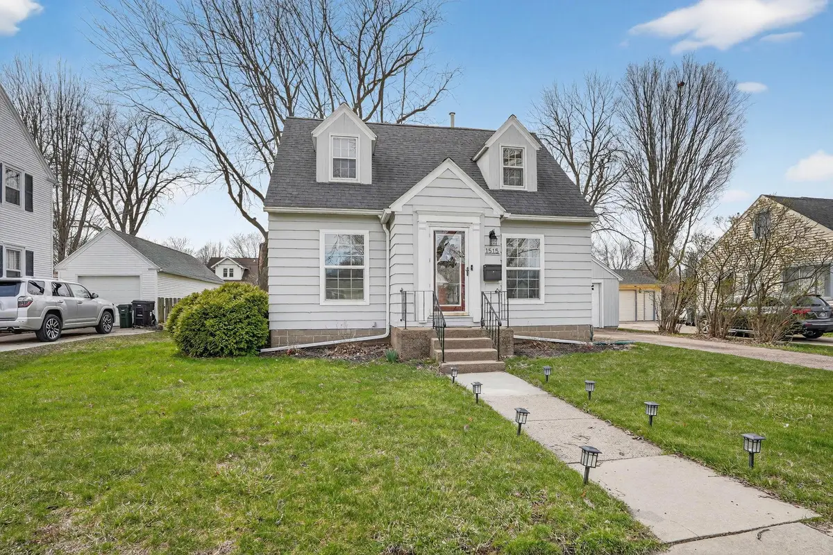 1515 Tremont Street, Cedar Falls, IA 50613 - #1