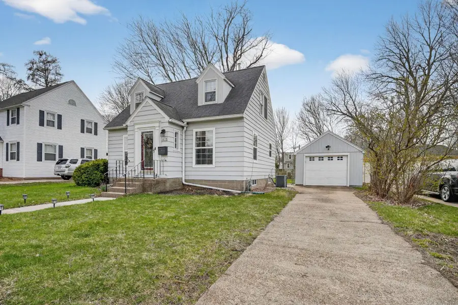 1515 Tremont Street, Cedar Falls, IA 50613 - #3